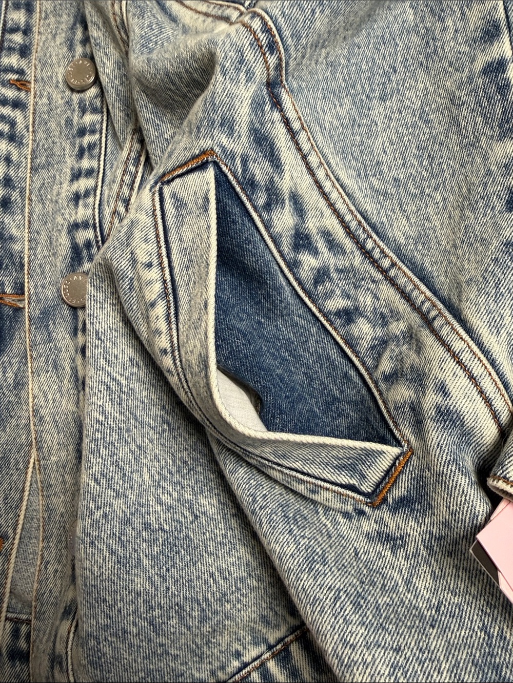 Avec Les Filles 80s Style Light Acid-Wash Blue Denim Jacket - Picture 6 of 8